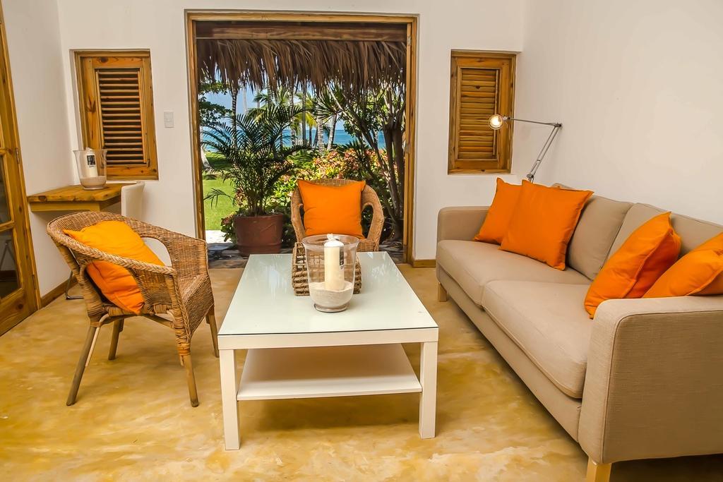 Jasmine La Playita - Ocean Front Apartment Las Galeras Bagian luar foto