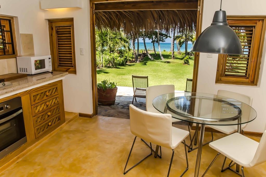 Jasmine La Playita - Ocean Front Apartment Las Galeras Bagian luar foto